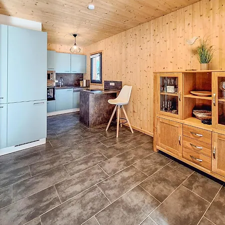 3 Bedroom Pet Friendly Home In Hohentauern *