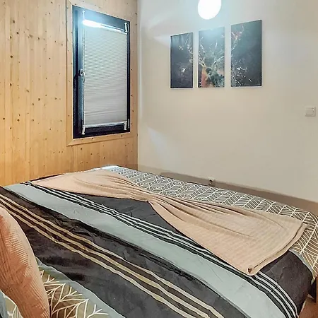 2 Bedroom Awesome In הוהנטאורן