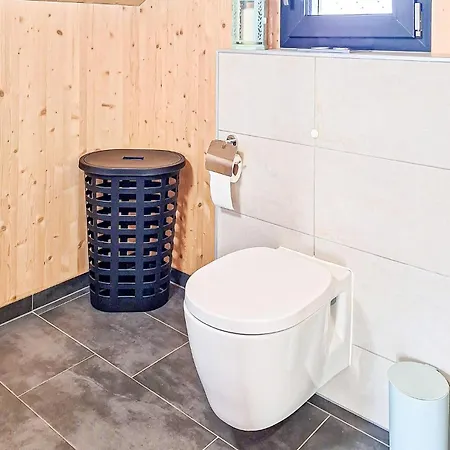2 Bedroom Awesome In *