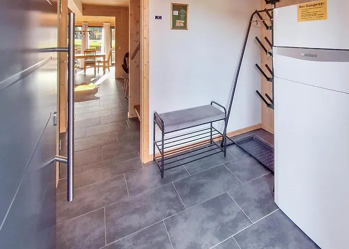 2 Bedroom Awesome In *